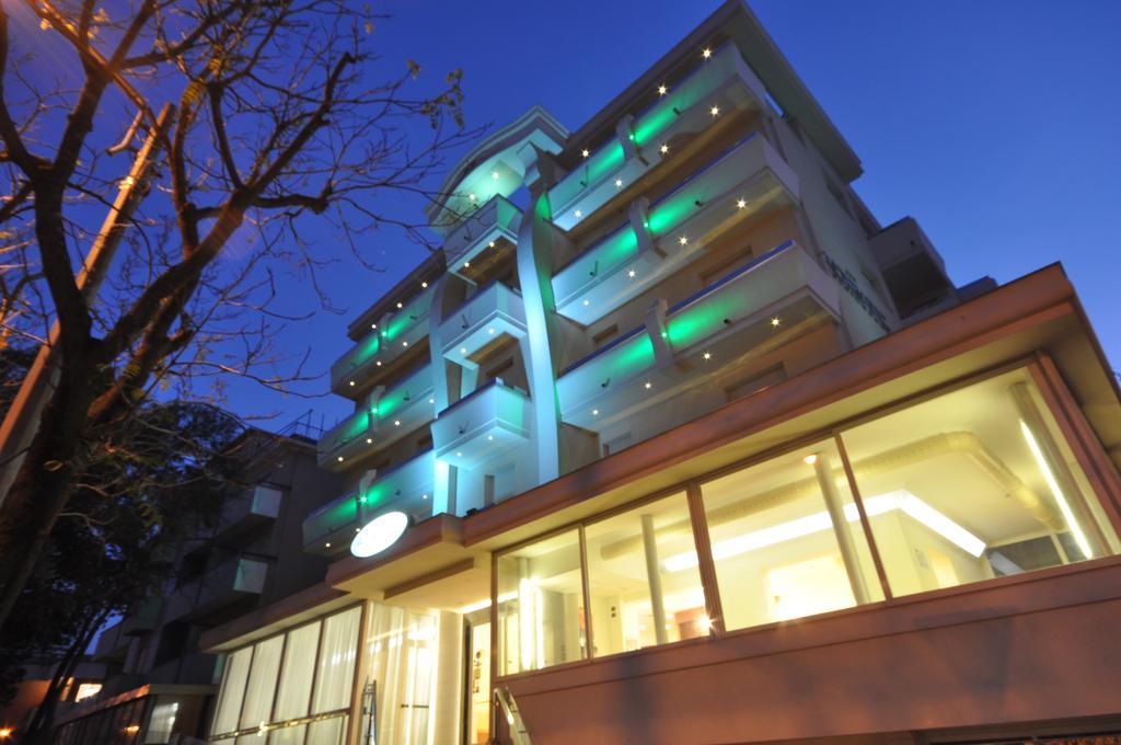 Hotel Adriatic&Beauty Rimini Exteriör bild